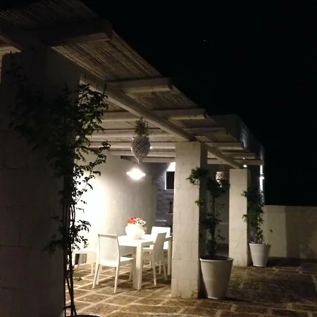 Masseria S.oronzo Tatil Evi *